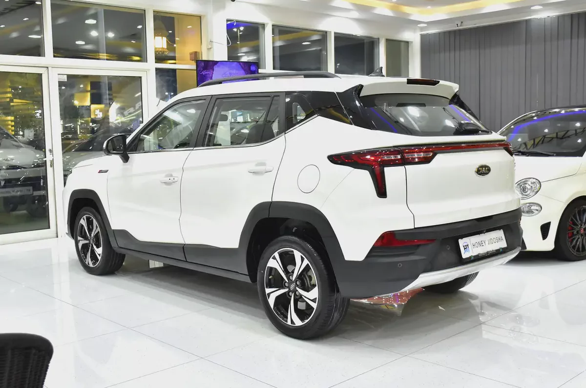 AED 523 EMi for 5Yrs | JAC JS4 1.5T ( 2023 Model ) in White Color GCC Specs-6-6