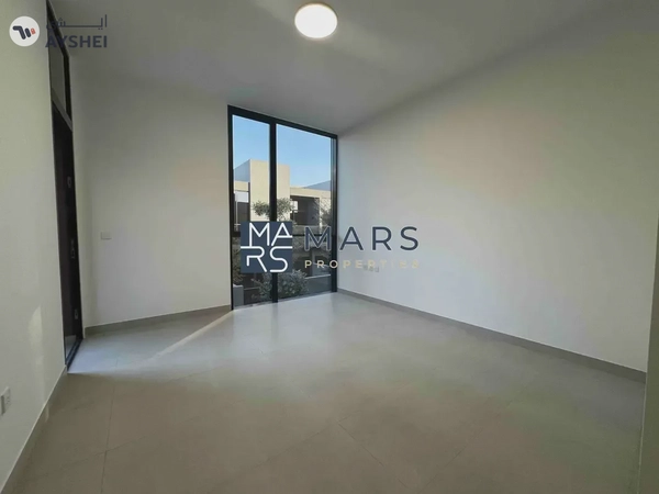 Brand new 3bhk villa available for rent in Masaar