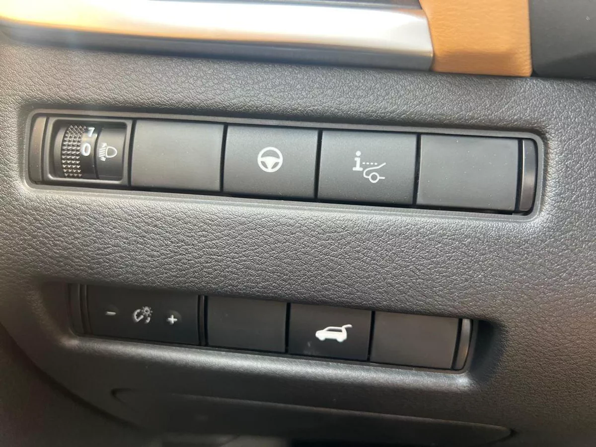 Nissan X Trail SL Nissan • X-Trail • SL-12-0