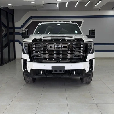 GMC Sierra 3500 HD Denali-8