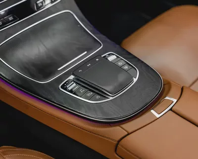 MERCEDES E300 AMG KIT - 2023 - GCC - GARGASH WARRANTY AND SERVICE CONTRACT TILL 5/2028-14