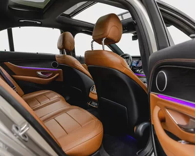 MERCEDES E300 AMG KIT - 2023 - GCC - GARGASH WARRANTY AND SERVICE CONTRACT TILL 5/2028-18