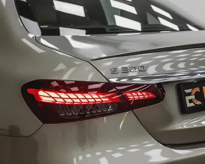 MERCEDES E300 AMG KIT - 2023 - GCC - GARGASH WARRANTY AND SERVICE CONTRACT TILL 5/2028-5