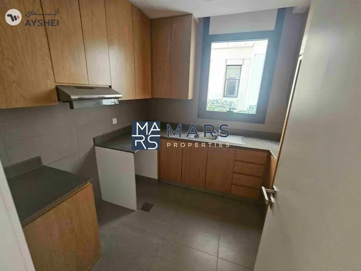 Brand New Luxury 2badroom aptmant available for sale in Al Mamsha