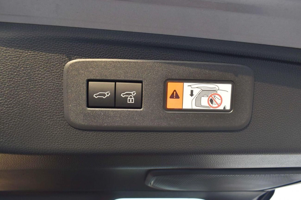 Toyota Prado VXR PRADO 2.4L GCC, LTHR, RN SESR, TSS3, AHS MATERIAL-24-0