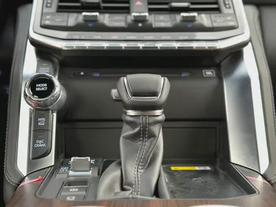 Land Cruiser  3.5 VXR 2026  | Full Option | Only For Export-16