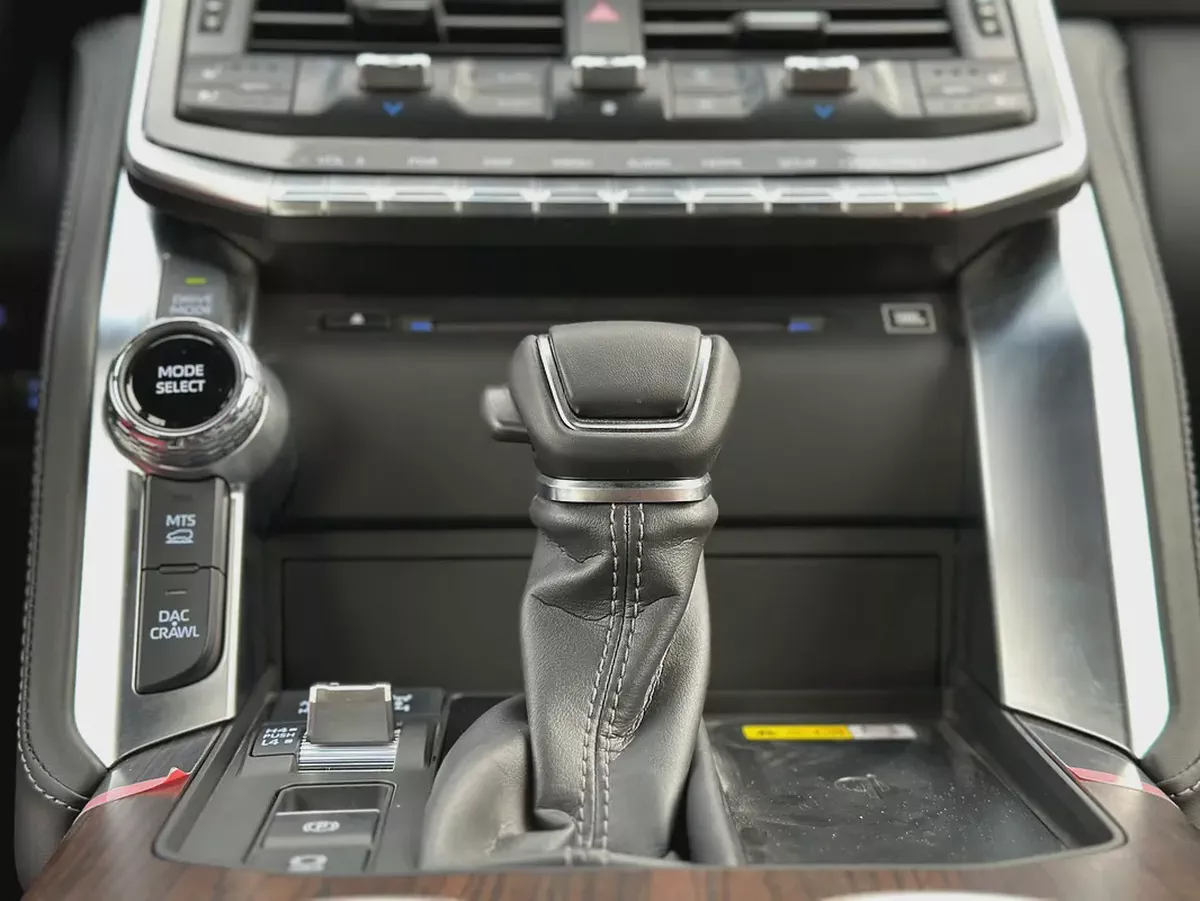 Land Cruiser 3.5 VXR 2026 | Full Option | Only For Export-16-16