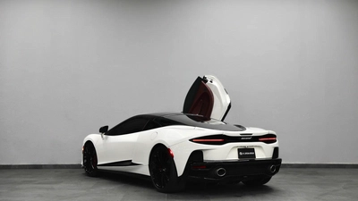 McLaren GT | Low KMs-2