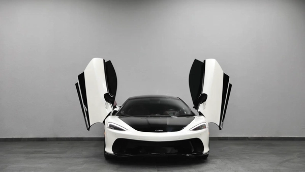 McLaren GT | Low KMs