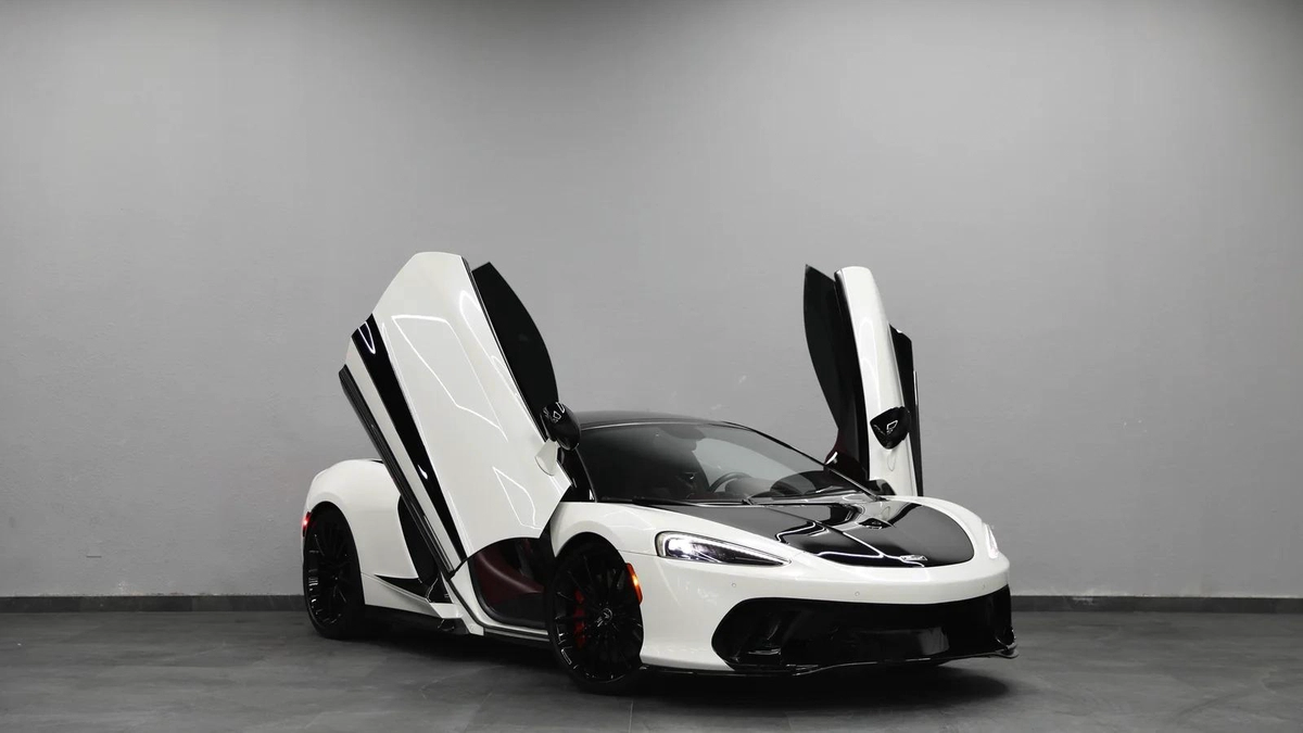 McLaren GT | Low KMs-3-3