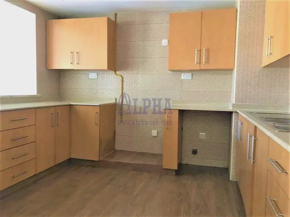 Unfurnished 3BR+Maid's room - Lovely views-1-1