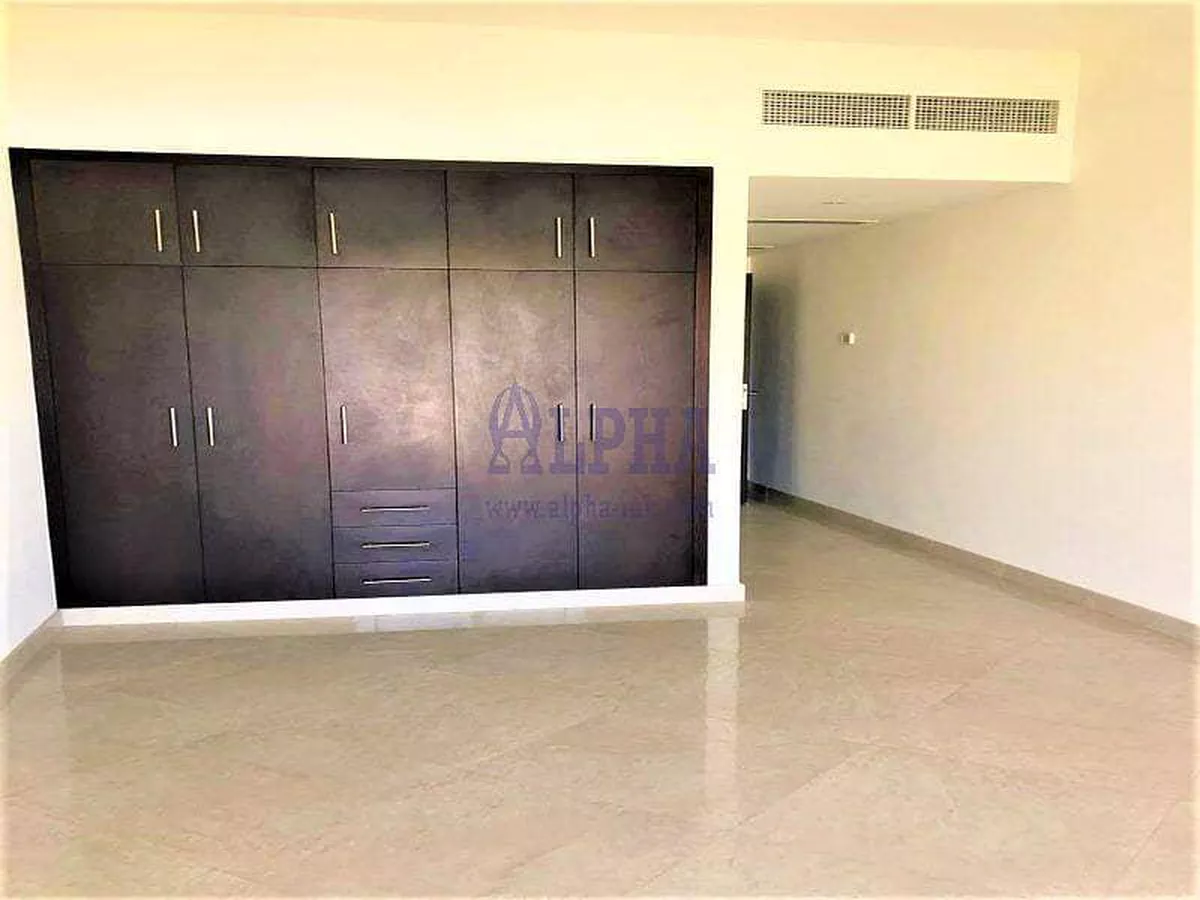 Unfurnished 3BR+Maid's room - Lovely views-7-7
