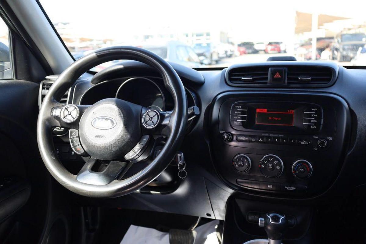 Used Kia Soul 1.6L EX 2016-11-11