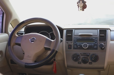 Used Nissan Tiida 1.8 Hatchback 2013-1