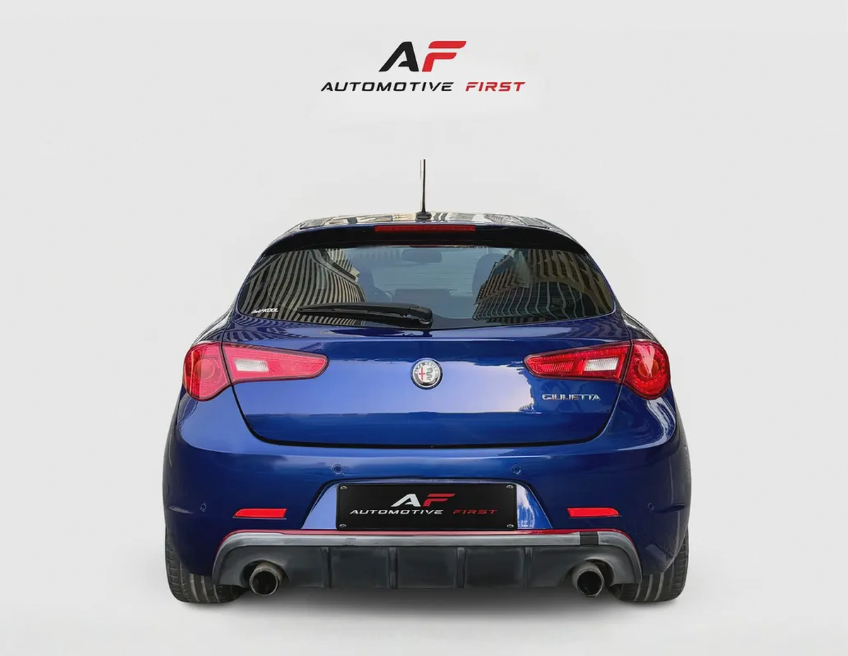2019 Alfa Romeo Giulietta Veloce | GCC Specs