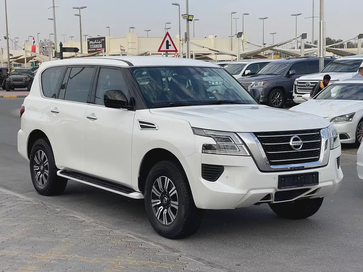 Nissan Patrol LE 2020, GCC Specs - Excellent Condition-7-7