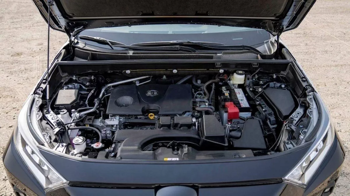Toyota RAV4 XLE LIMITED 2.0P AT 4X2 MY2024-18-0