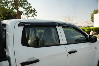 ISUZU DMAX RG CREW 1.9L PICKUP 4x4 MANUAL 2026 WHITE DIESEL-5