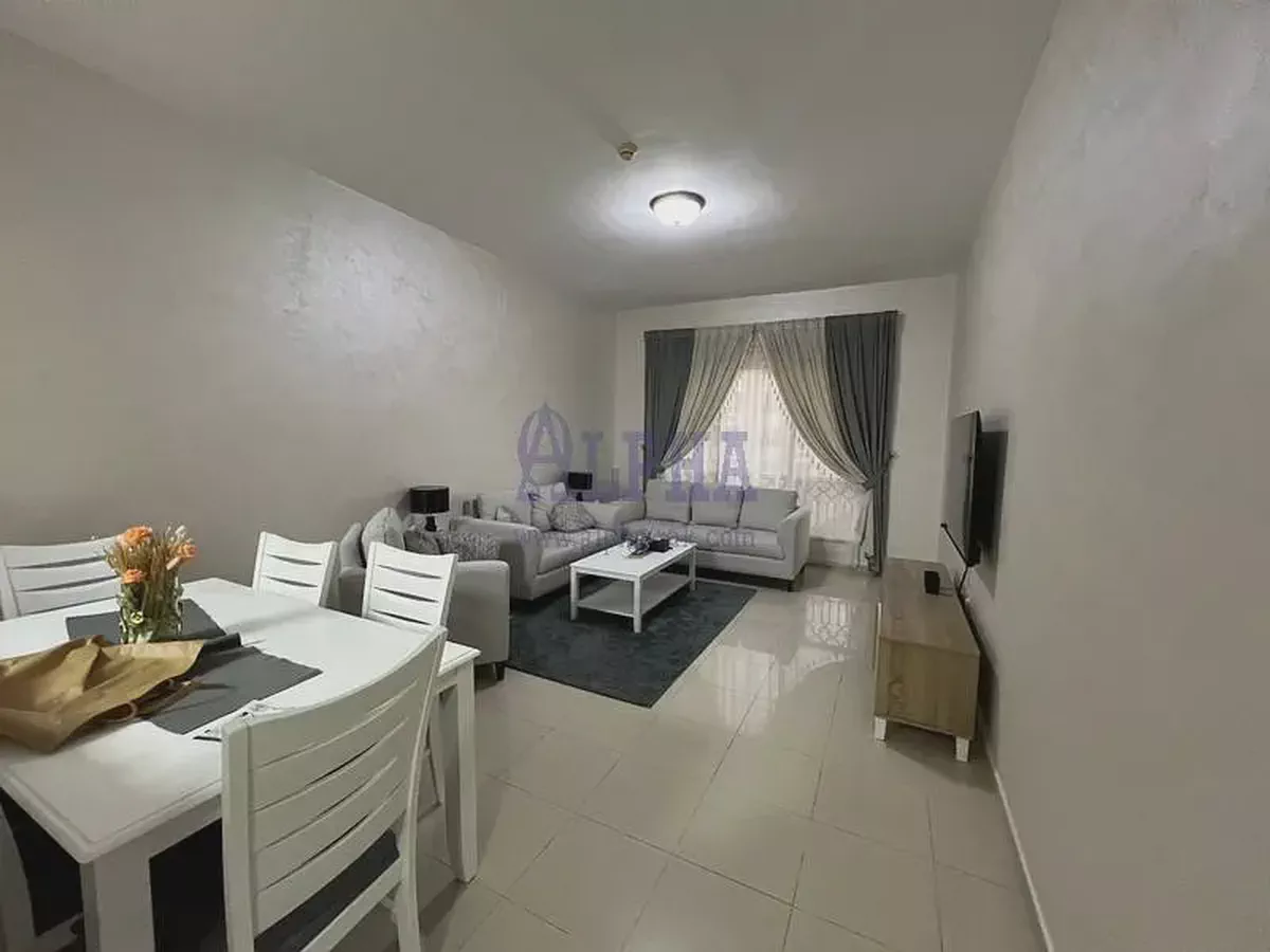Partial Seaview|Fully Furnished| Great Investment