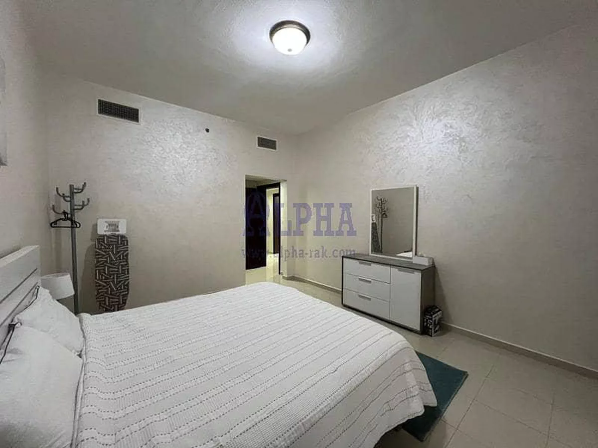 Partial Seaview|Fully Furnished| Great Investment-8-8