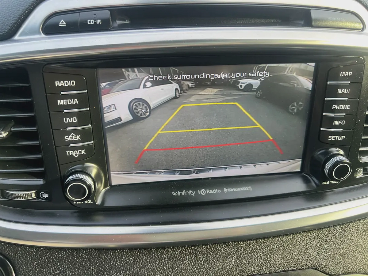 2017 Kia Sorento SX - American Specs - Fully Loaded-15-15