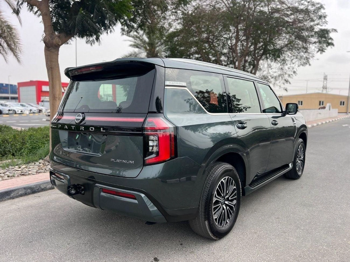 Nissan Patrol SE PLATINUM-17-17
