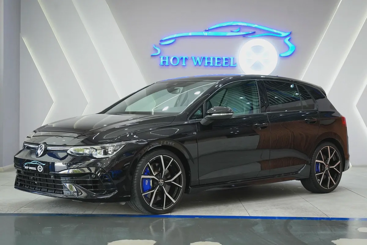 2022 - Volkswagen Golf R - Low mileage | With warranty for 129,000.00 AED