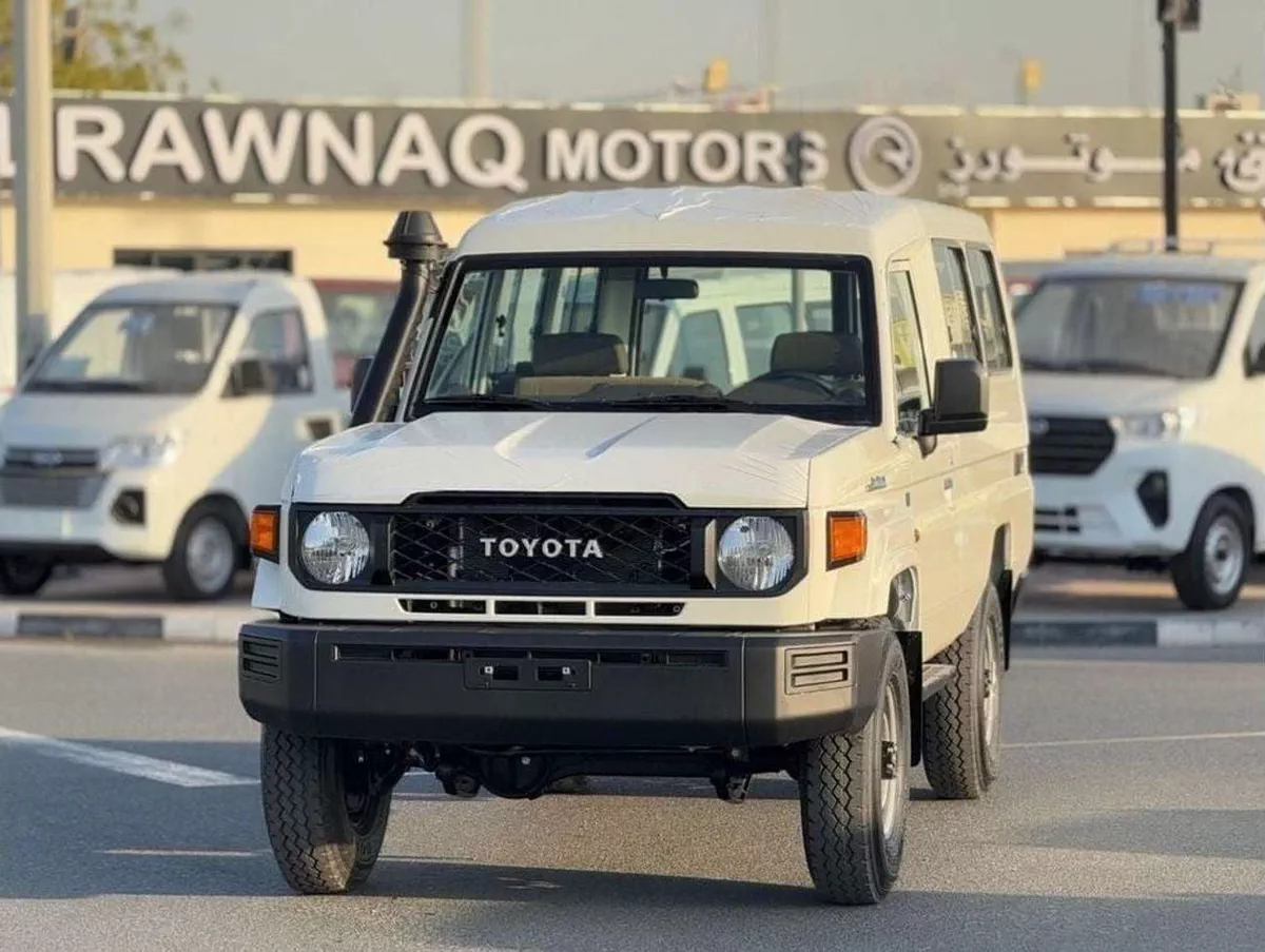 Toyota Land Cruiser 70 LC76 LX EXPORT ONLY - LC 78- 2.8L - DIESEL - MT-2-0