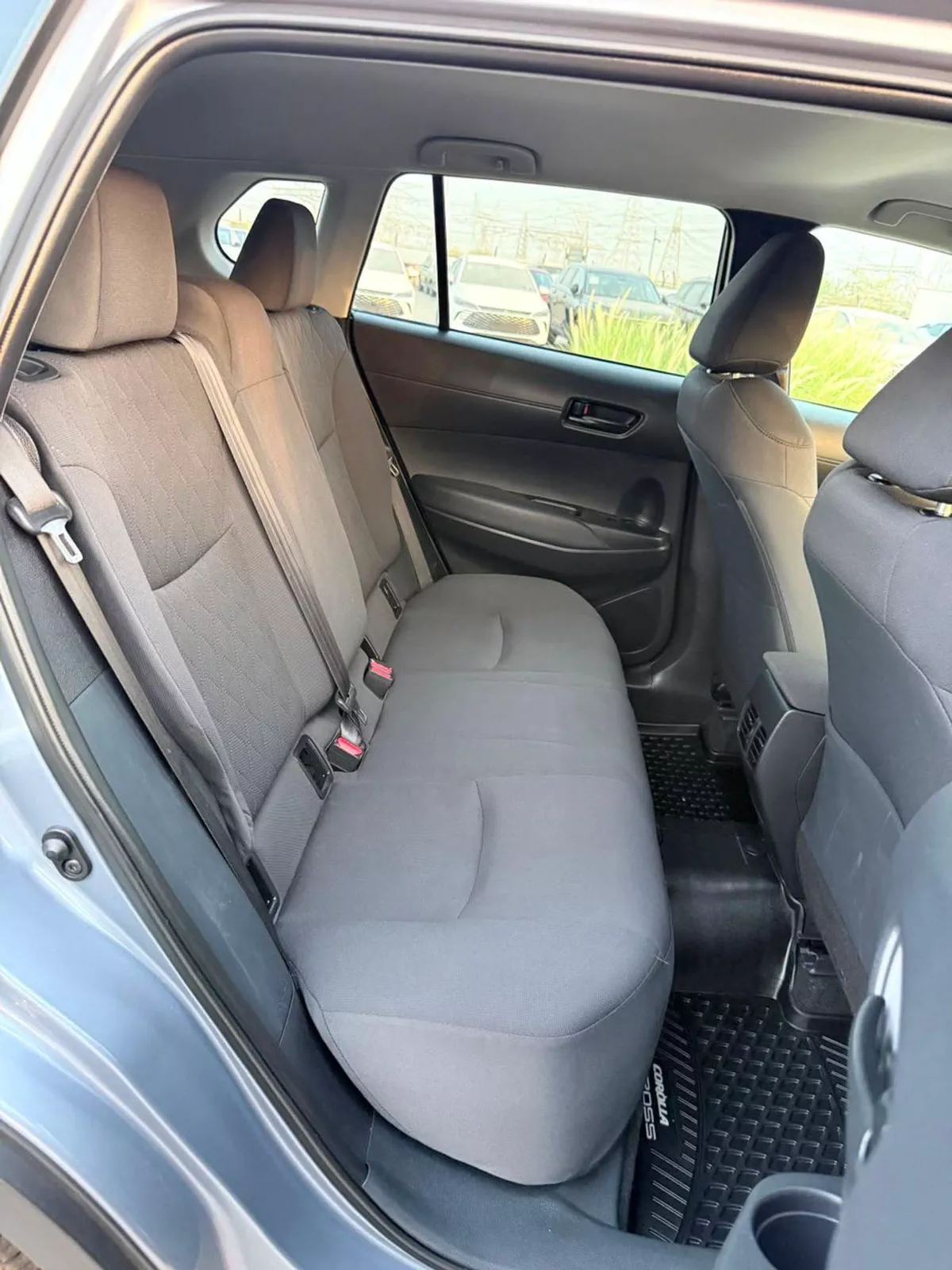 Toyota Corolla Cross LE-17-0