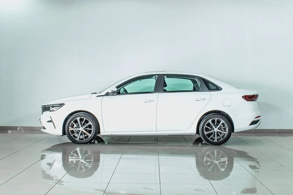 GEELY WARRANTY 2028 / 150,000 KM | SUNROOF | LEATHER | 1.5 GCC | AED 650 PM