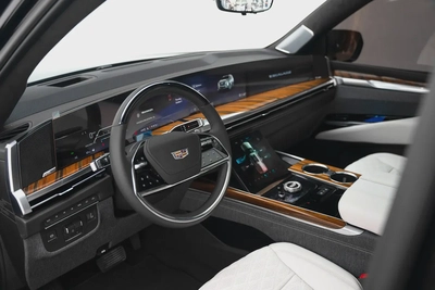 2025 CADILLAC ESCALADE 600 SPORT PLATINUM WITH WARRANTY AND SERVICE CONTRACT-6