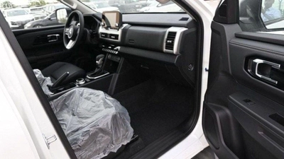 Mitsubishi L200 GLS SPORTERO 2025 FULL OPTION-9
