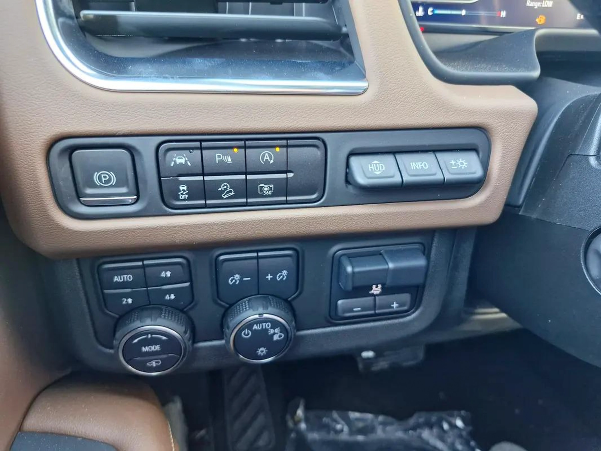 (VAT 5% INCLUDED) CHEVROLET TAHOE HIGH COUNTRY 6.2L V8 PETROL BRAND NEW 0KM