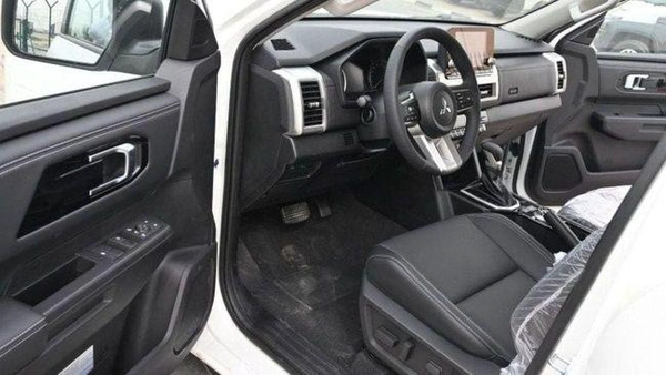 Mitsubishi L200 SPORTERO 2025 FULL OPTION