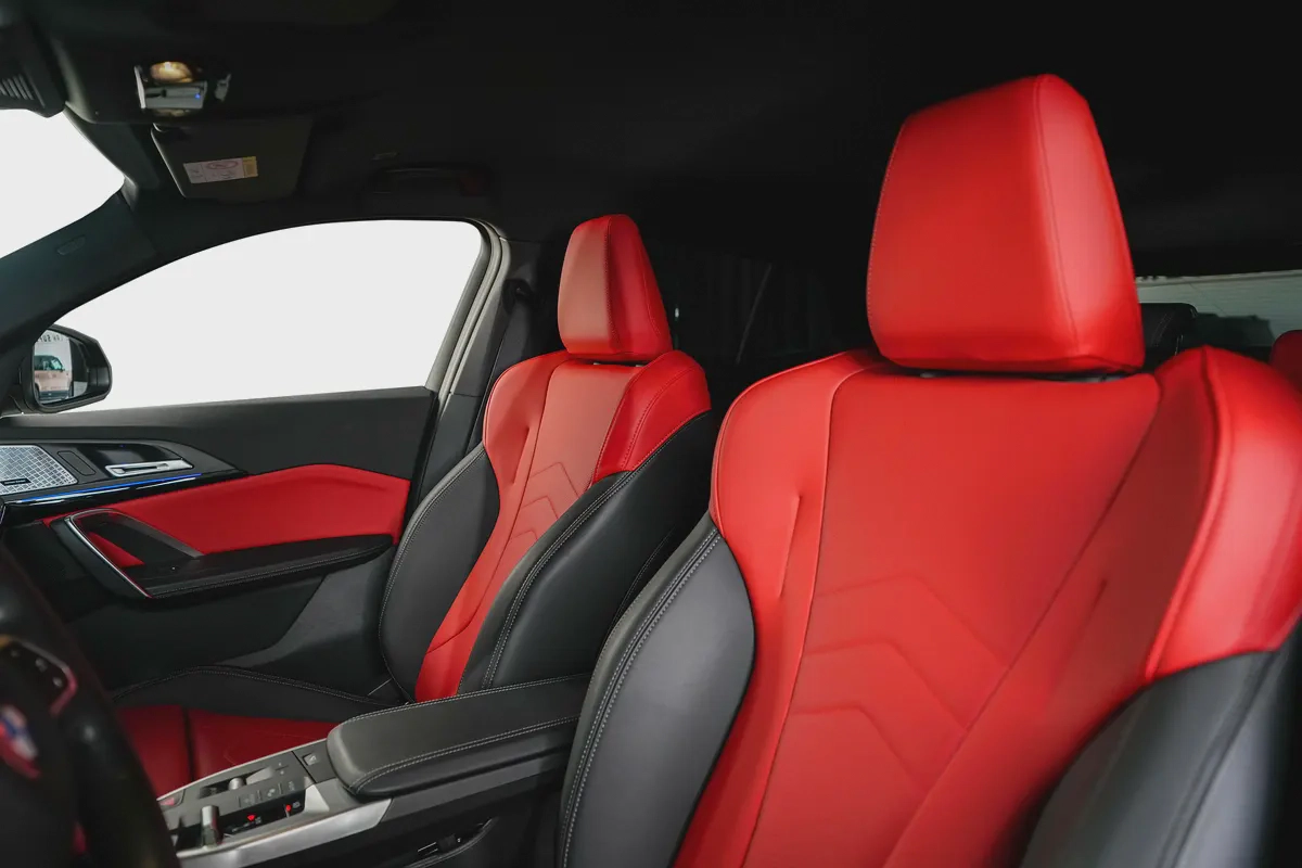 BMW X2 -SDrive 18i-2025-GCC-BMW Warranty and Service Till 2030- M Sport Package-well maintained-17-17