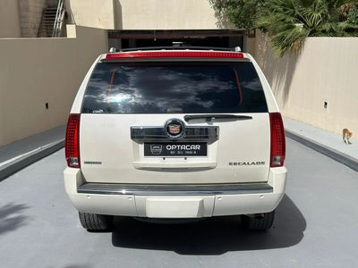 Gulf Specs 2011 CADILLAC ESCALADE PLATINUM 7-Seater, 6.2Litre V8-9