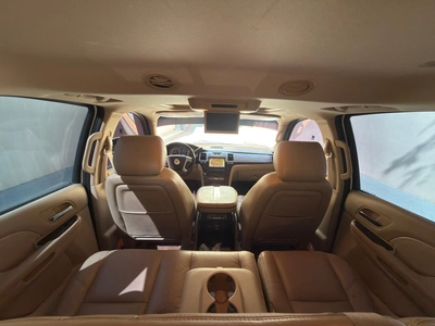 Gulf Specs 2011 CADILLAC ESCALADE PLATINUM 7-Seater, 6.2Litre V8-11