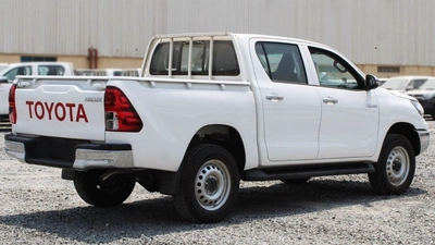 Toyota Hilux GL HILUX 2.7L MANUAL-5