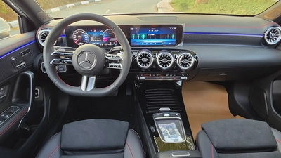 Mercedes A200 2025 Zero km-9