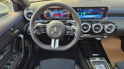 Mercedes A200 2025 Zero km-10
