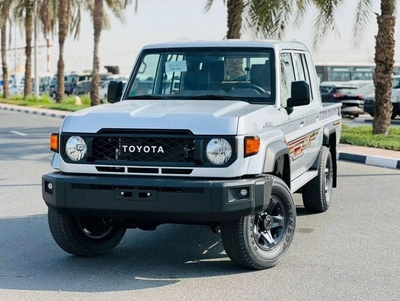Toyota Land Cruiser Pick Up 4.0L PETROL AUTOMATIC DOUBLE CABINE 2024 GCC-0