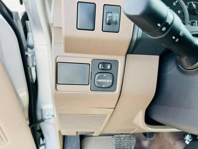 Toyota Land Cruiser Pick Up 4.0L PETROL AUTOMATIC DOUBLE CABINE 2024 GCC-2