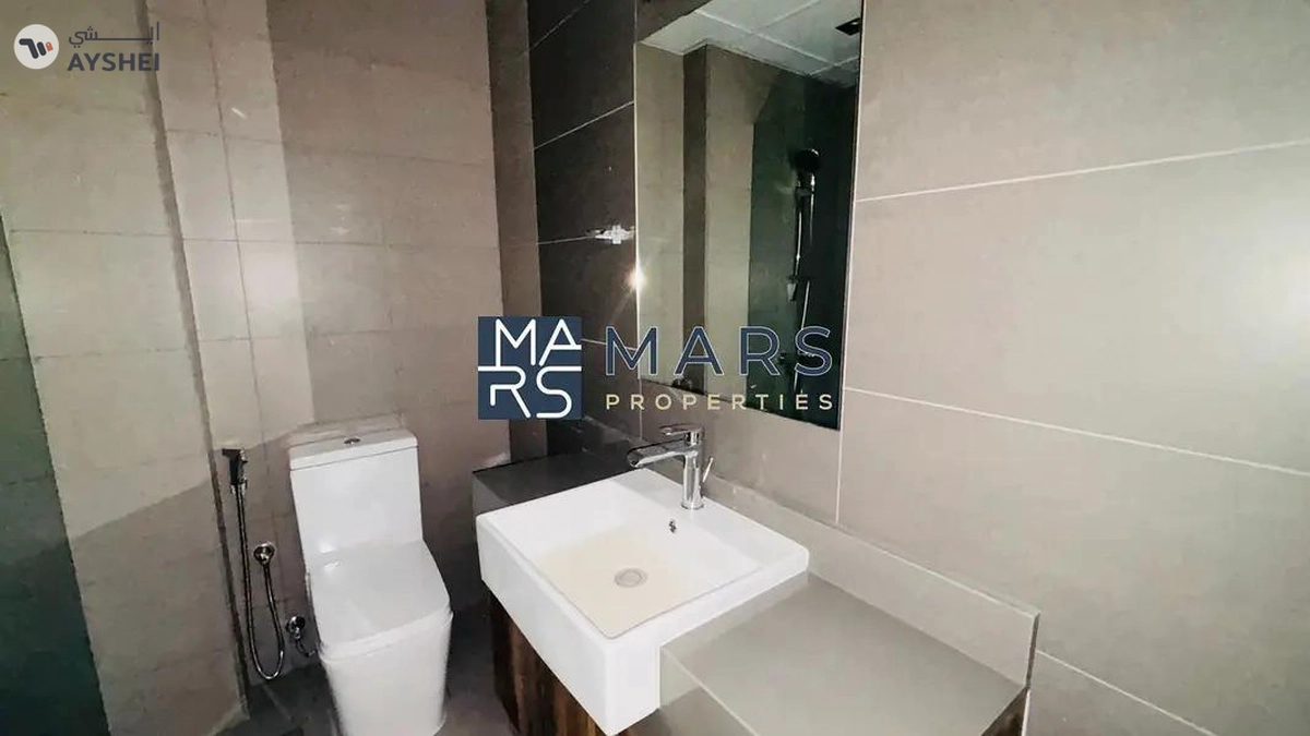Charming 1BHK with Pool Window View-10-10