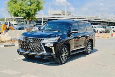 Lexus LX 570 5.7L 2014 GCC Specs Good Condition-0