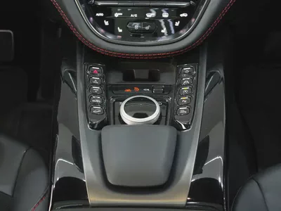 2022 - Aston Martin DBX 550 - Prestige Condition - No accidents for 499,000.00 AED-15