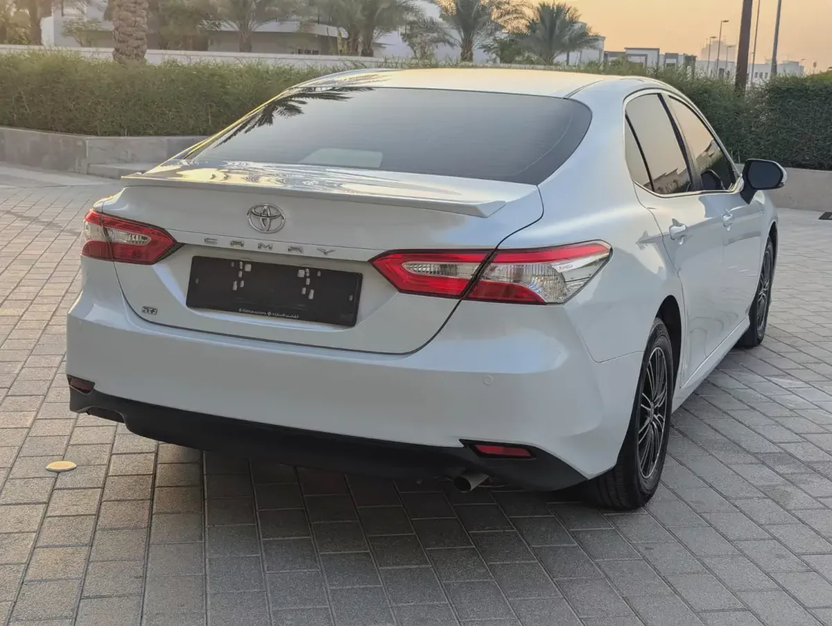 Toyota Camry 2020 GCC Premium Condition Low KM MID Option Family Sedan Also Avaliable With Bank Fina-15-15