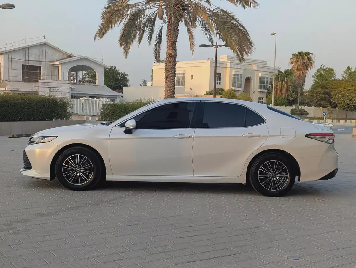 Toyota Camry 2020 GCC Premium Condition Low KM MID Option Family Sedan Also Avaliable With Bank Fina-18-18