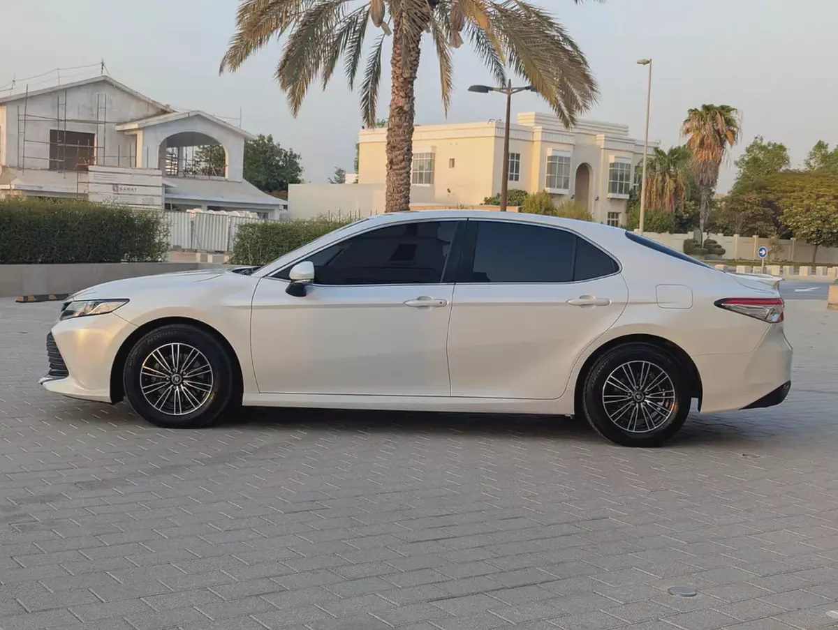 Toyota Camry 2020 GCC Premium Condition Low KM MID Option Family Sedan Also Avaliable With Bank Fina-19-19