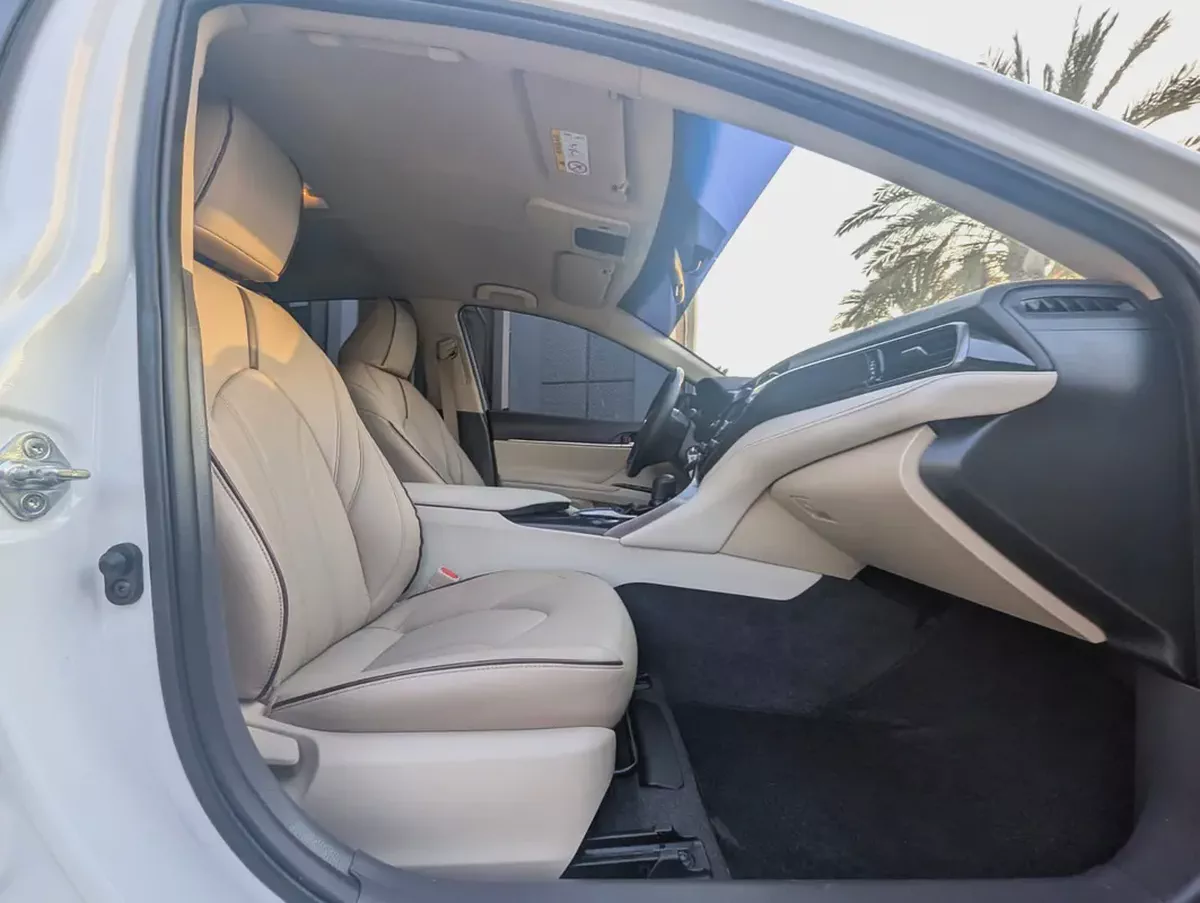 Toyota Camry 2020 GCC Premium Condition Low KM MID Option Family Sedan Also Avaliable With Bank Fina-7-7