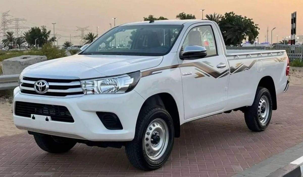 Toyota Hilux GLX Toyota Hilux HILUX SC 2.7L 4X4-1-0